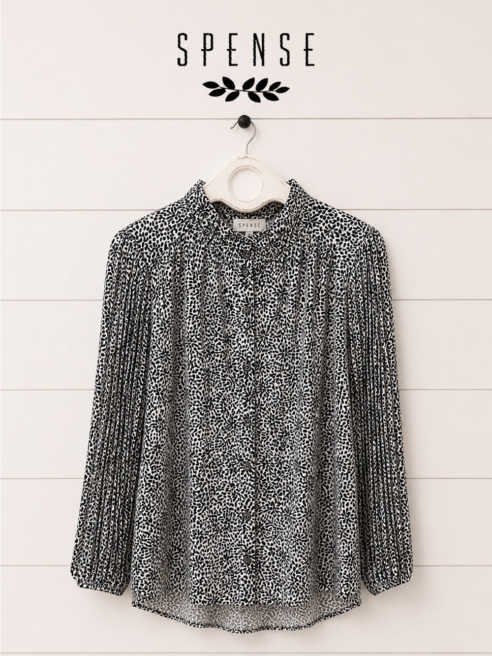 SPENSE black and white blouse – XL